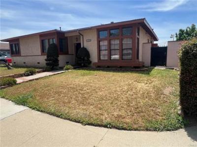 2524 W 115th Street, Hawthorne, Kaliforniya 90250, Amerika Birleşik Devletleri
