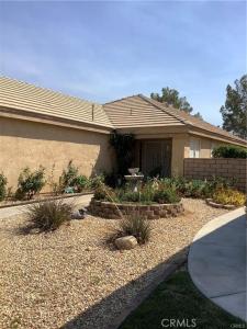 11253 Pleasant Hills Drive, Apple Valley, קליפורניה 92308, ארצות הברית של אמריקה 