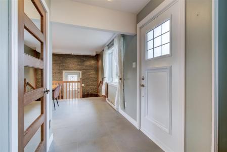 375 Av. Denonville, Saint-Hyacinthe, Quebec J2S 6Z6, CANADÁ