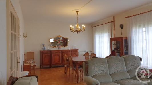 Montlucon, Auvernia 03100, Francia