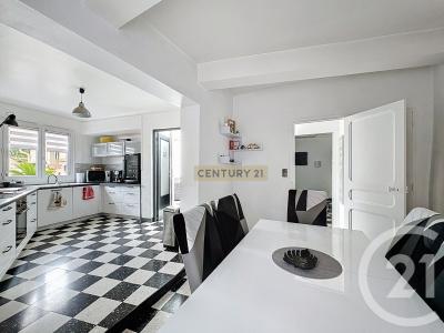Thuir, Languedoc-Roussillon 66300, 法国