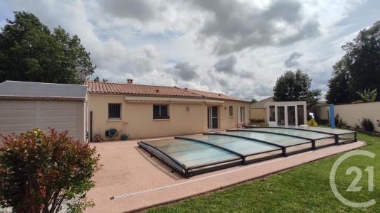 Saintes, Poitou-Charentes 17100, France