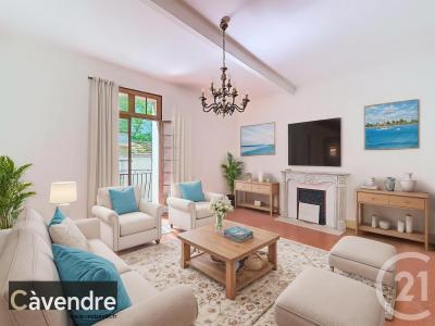 Avignon, Provence-Alpes-Côte D'Azur 84000, アキタン