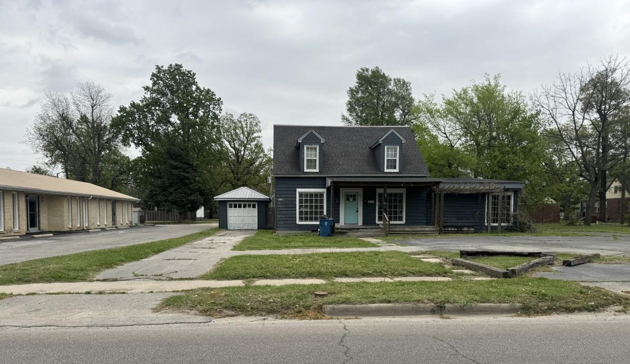404 North Douglas St., Malden, Missouri 63863, USA