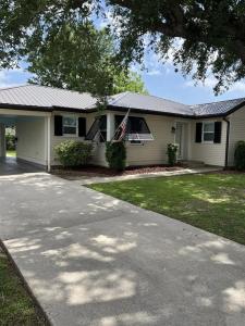 411 Vacherie street, Lockport, Louisiana 70374, USA