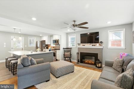 8907 Mavis Avenue, Baltimore, Maryland 21236, Estados Unidos
