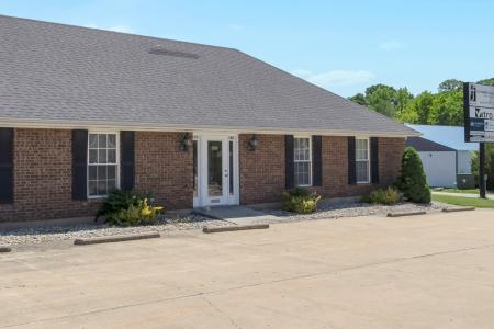 284 Southwoods Drive, Columbia, Illinois 62236, USA