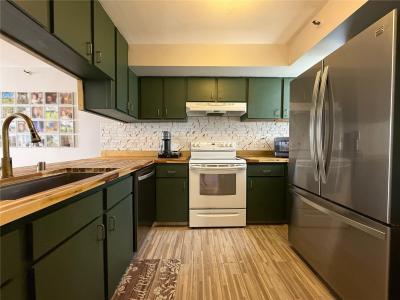 990 Ala Nanala Street Unit #19, Honolulu, Hawaii 96818