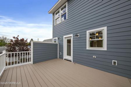 390 Marine Street, Tuckerton, New Jersey 08087, États-Unis