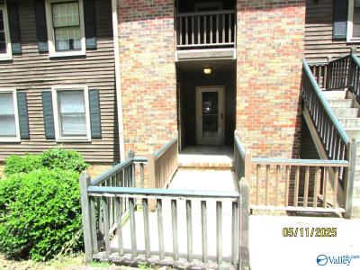 3025 Live Oak Lane, Huntsville, Alabama 35802, USA