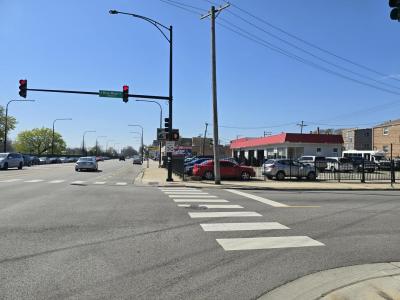 2409 W Bryn Mawr Avenue, Chicago, Illinois 60659