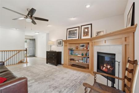 9372 Fairview Drive, West Des Moines, أيوا 50266, الولايات المتحدة