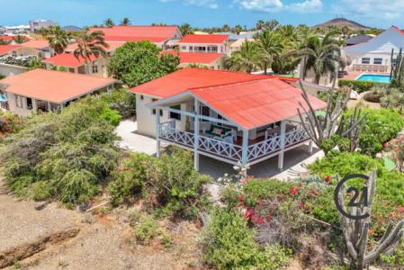 Santa Catharina Bungalow With Beautiful View In Gated Resort, Santa Catharina, Willemstad East, كوراكاو