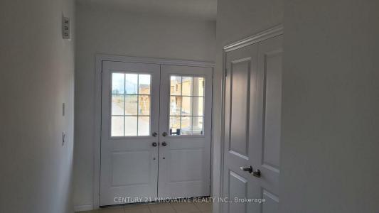 318 RUSSELL STREET, Southgate, Ontario N0C 1B0, CANADÁ