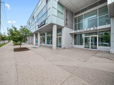 318 SPRUCE STREET, Waterloo, Ontario N2L 0E9, Canadá