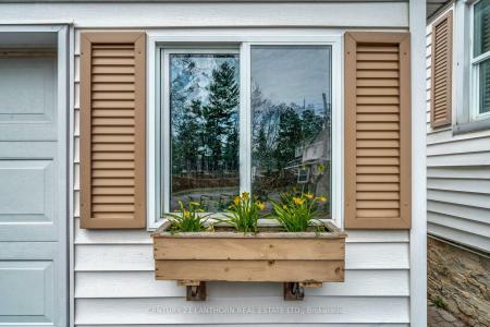 47 PAUL STREET, Prince Edward County, Ontario K0K 2T0, Canada