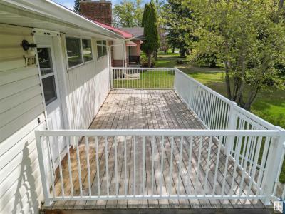 5128 49 AVENUE, Drayton Valley, Alberta T7A 1J7, Canada