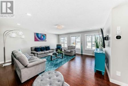 636 AQUITANIA BOULEVARD WEST, Lethbridge, 앨버타주 T1J 5G5, 캐나다