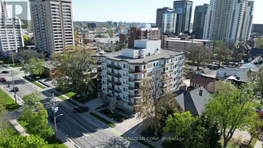 435 COLBORNE STREET, London East (east F), Ontario N6B 2T2, Canada