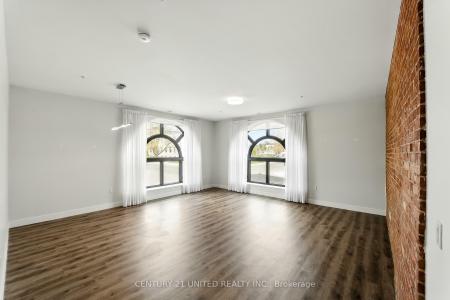 475 GEORGE STREET N, Peterborough, Ontario K9J 3G6, CANADÁ