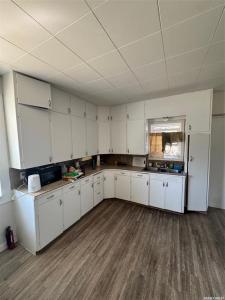 1851 101ST STREET, North Battleford, ססקצ'ואן S9A 1A9, קנדה 