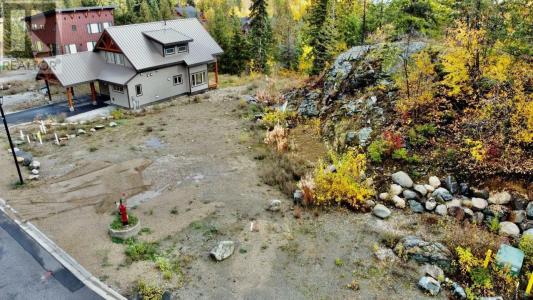 1018 OLAUS WAY, Rossland, Colúmbia Britânica V0G 1Y0, CANADÁ