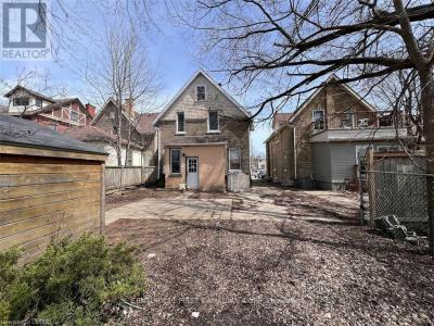 763 COLBORNE STREET, London East (east B), אונטריו N6A 3Z8, קנדה 