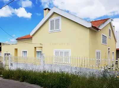 Almada, Setubal 2820-197, Portugal