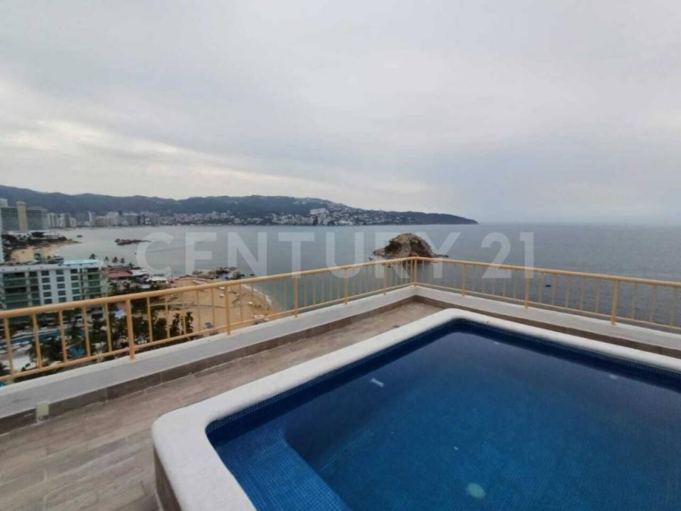 CONDOMINIO TORRE CONTINENTAL BUGAMBILIAS UBICADO EN LA AVENIDA COSTERA MIGUEL ALEMAN NUMER PENTHOUSE NUMERO MIL TRESCIENTOS OCHO DEL ULTIMO PISO,, Acapulco, Guerrero 39670, Mexique