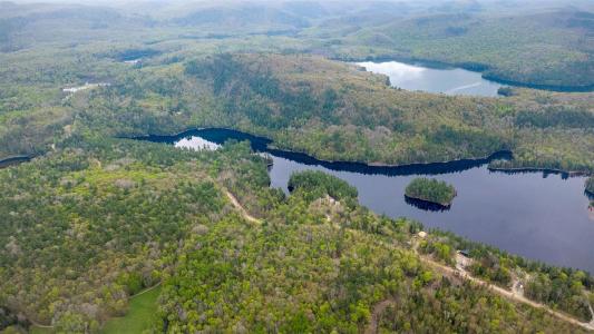 Ch. de la Pointe-à-l'Ours, Denholm, Quebec J0X 2G0, Canada