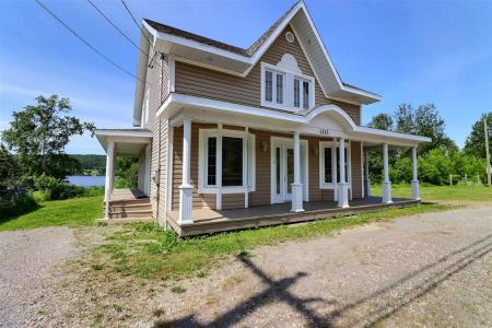 1333  Ch. Guérette, Pohénégamook, Québec G0L 1J0, Canada