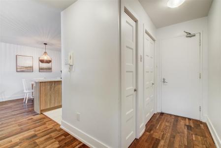 35 Rue St-Michel, Granby, Quebec J2G 4L7, Canada