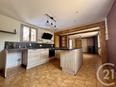 Estrees St Denis, Picardie 60190, Francia