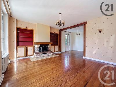 St Julien Les Villas, Champagne-Ardenne 10800, 法国
