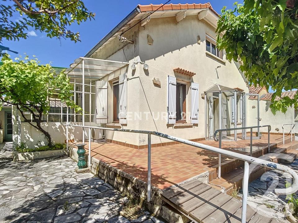 Aubagne, Provence-Alpes-Côte D'Azur 13400, France