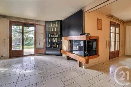 Aulnay Sous Bois, Île-de-France 93600, Francia