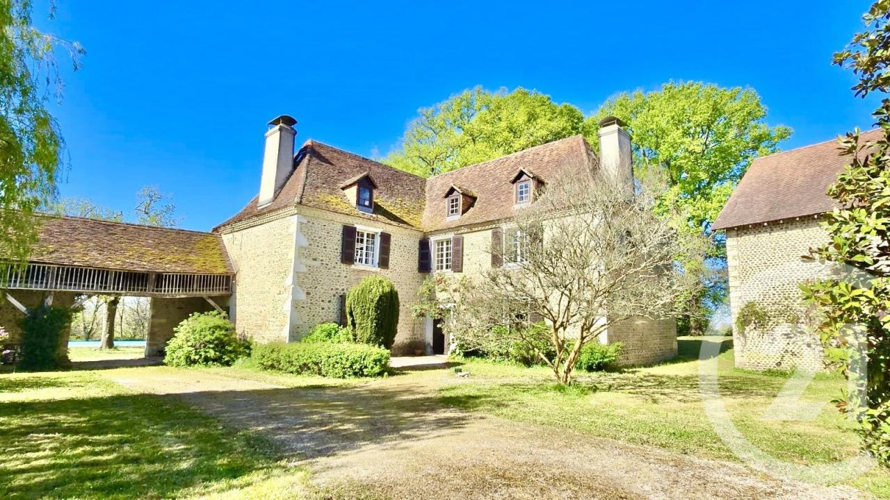Pau, Aquitaine 64000, France