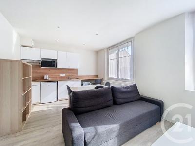 Tours, Centre-Val De Loire 37000, France