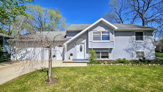 2530 S Gladys Avenue, Appleton, Wisconsin 54915