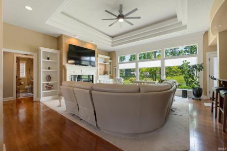 15812 Winterberry Court, Huntertown, Indiana 46748, USA