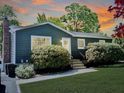 18 Cherry Ln, Port Jefferson Station, 纽约州 11776, 美国