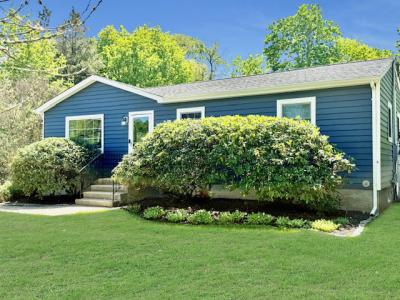 18 Cherry Ln, Port Jefferson Station, 纽约州 11776, 美国