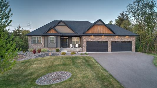 17017 Dakota Street NW, Andover, Minnesota 55304, USA