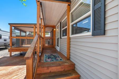 27 Songbird Ln, Usk, Washington 99180, USA