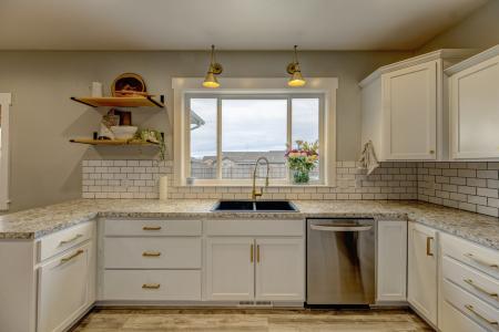 1370 Stoneridge Dr., Ranchester, Wyoming 82839, USA