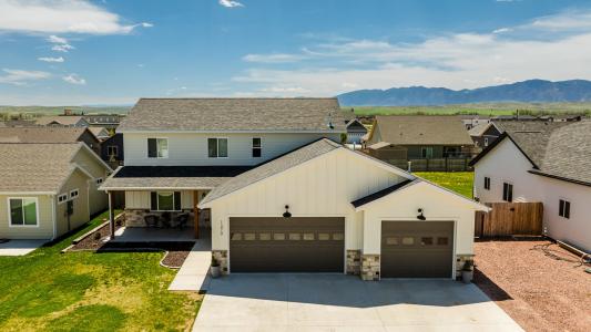 1370 Stoneridge Dr., Ranchester, Wyoming 82839, USA