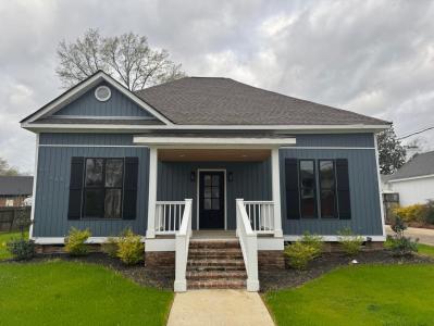 212 10th S, Columbus, Mississippi 39701, USA