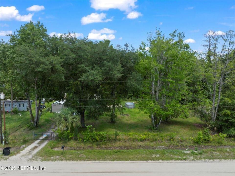 204 Amberjack Street, Satsuma, Florida 32189