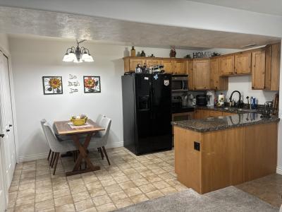 952 W 270 S 202, Pleasant Grove, Utah 84062, États-Unis