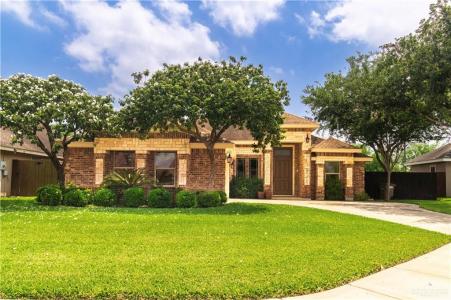 1704 Yellow Stone Street, Edinburg, Texas 78542, USA